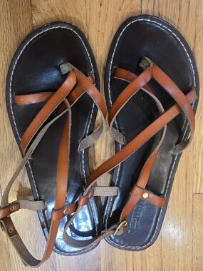 Montego Bay Club Tan and Black Leather Strappy Sandals